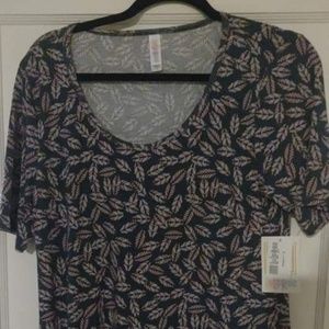Lularoe perfect T small